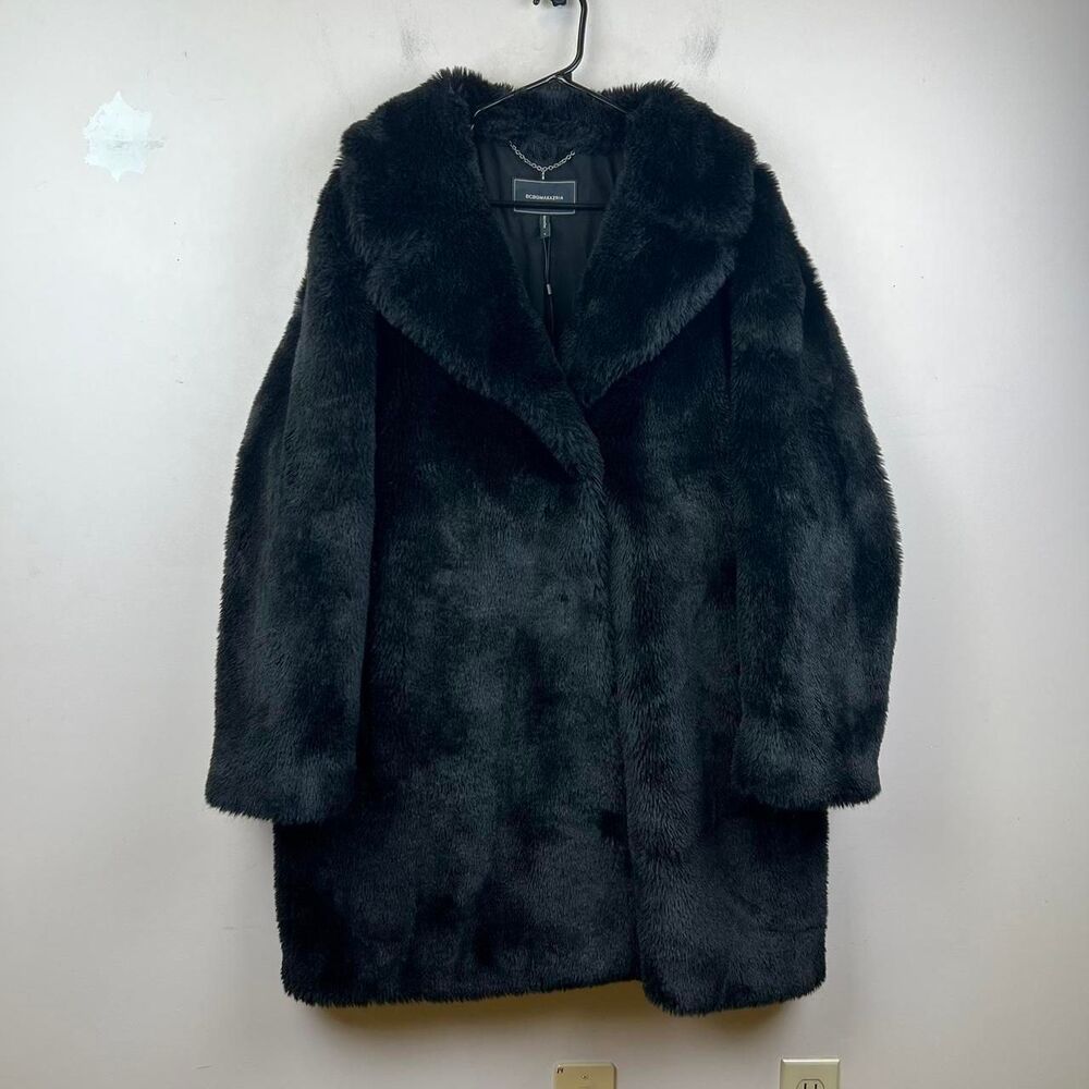 BCBGMAXAZRIA Black Faux Fur Coat With a Boho Vibe Size L